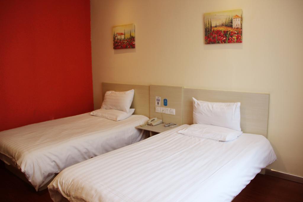 Hanting Express Changzhou Changchai Чанчжоу Номер фото