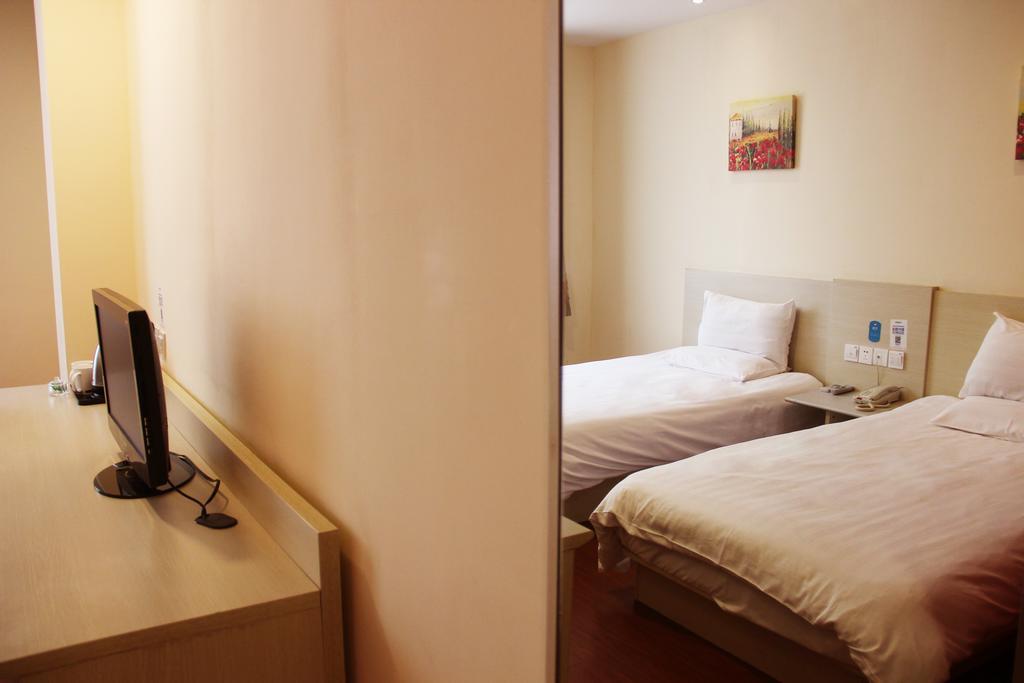 Hanting Express Changzhou Changchai Чанчжоу Номер фото